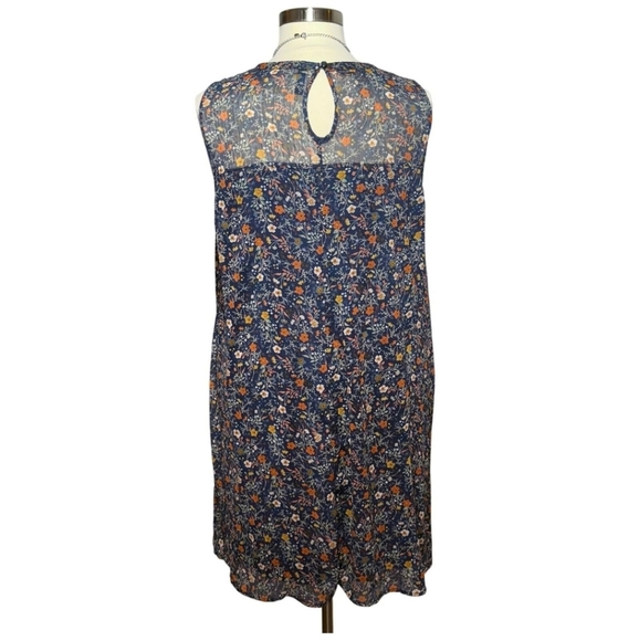 Massini Sleeveless Floral Smocked Shift Dress Navy Blue Size Small - Picture 16 of 16